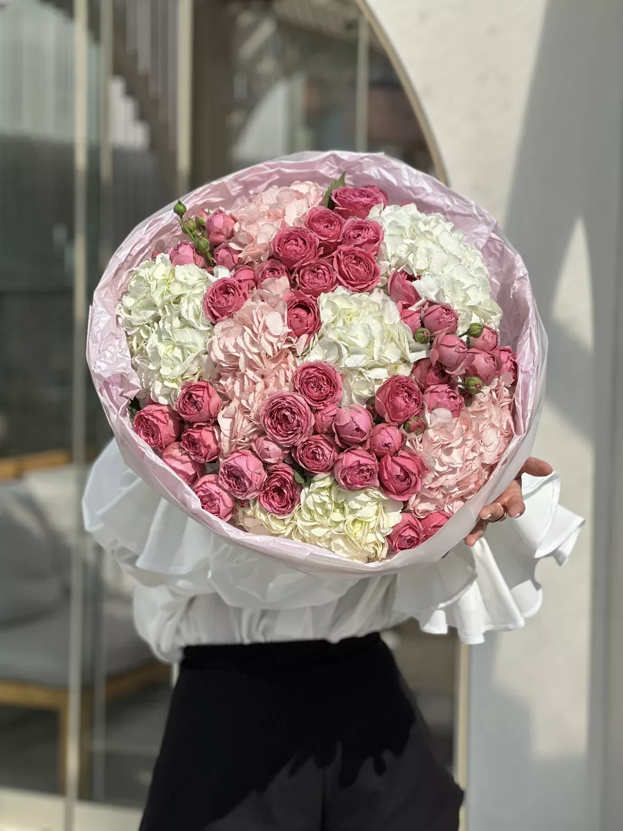 Букет "Комплимент Королеве"