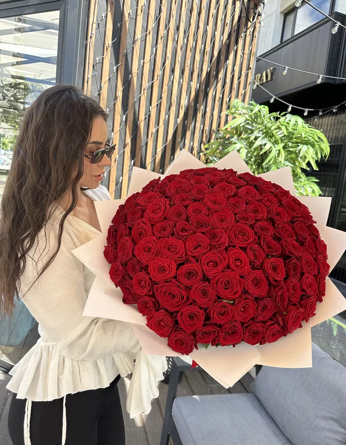 Bouquet 101 red roses