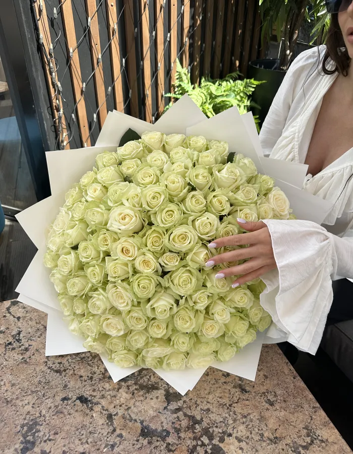 Bouquet 101 white roses