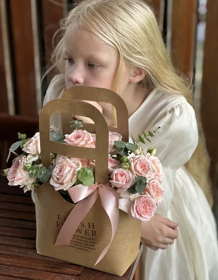 Flower bag "Air Kiss"