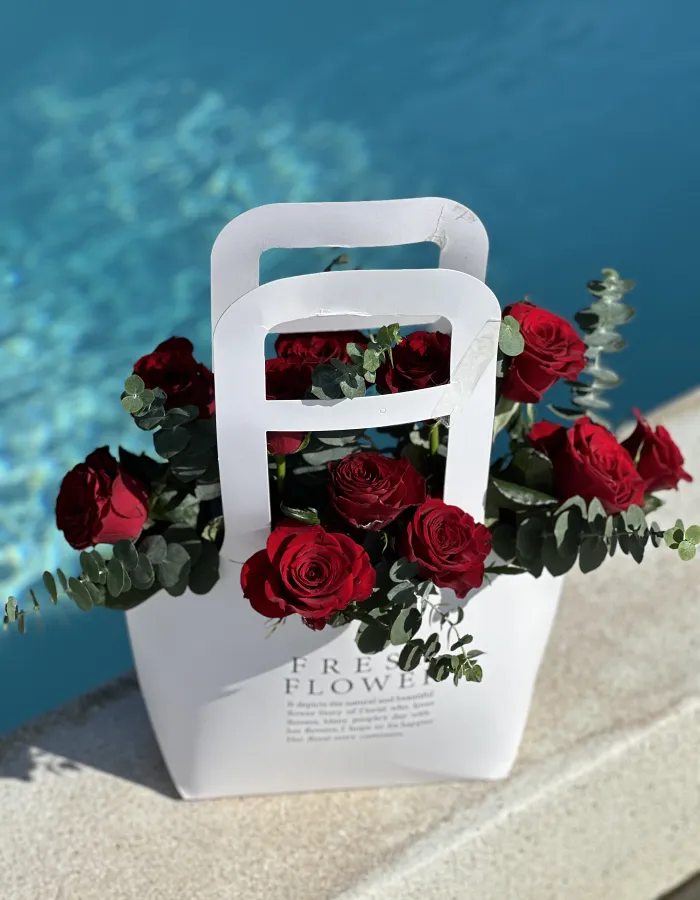 Handbag with flowers "Generosity of the Soul"