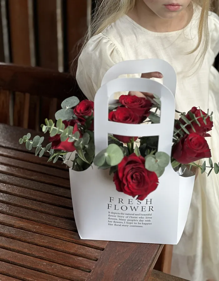 Handbag with flowers With love