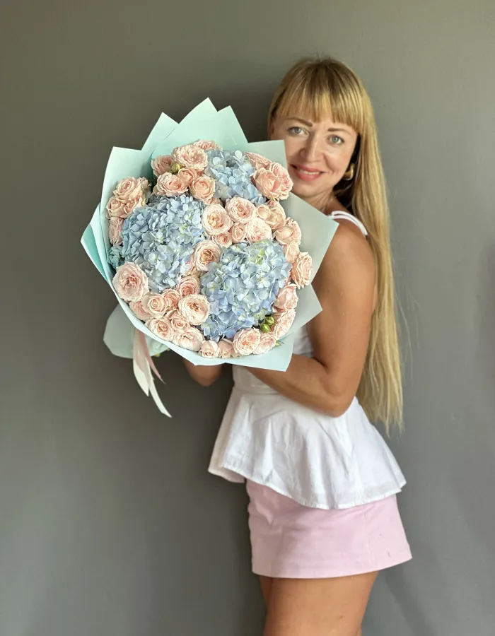 กลิ่นช่อดอกไม้แห่งฤดูใบไม้ผลิ