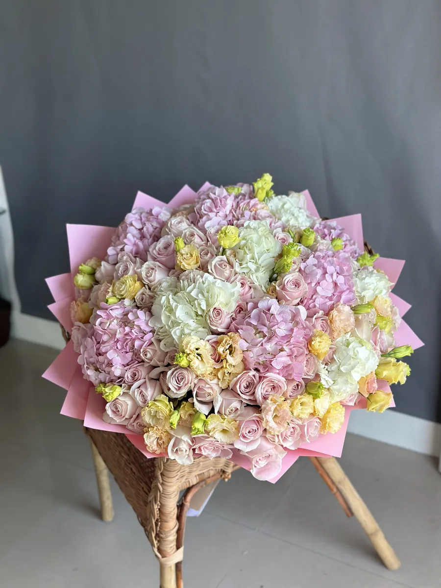 ช่อดอกไม้ความฝันอันสดใส